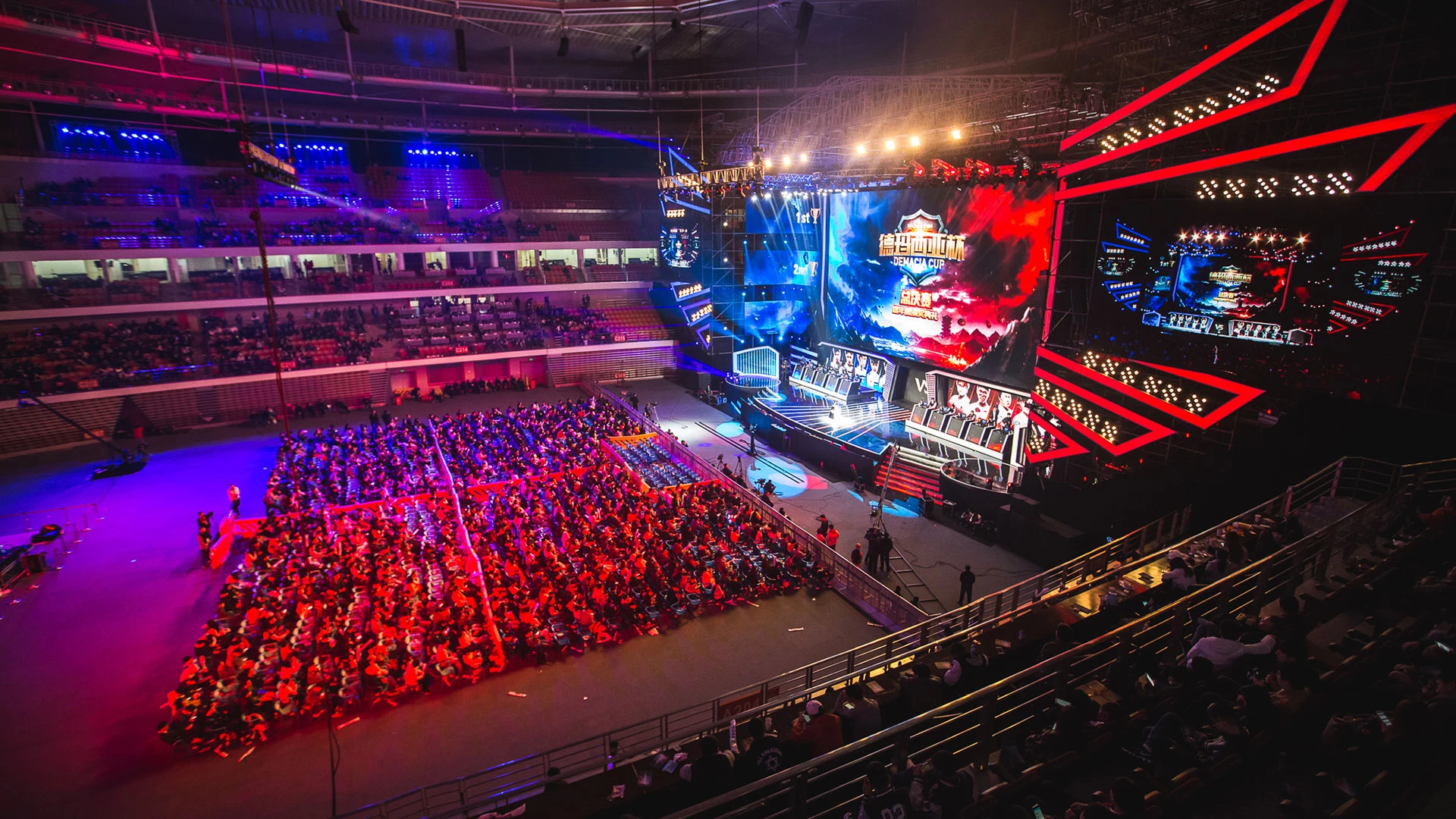 LPL世界赛陪练阵容官宣：世界冠军教练领衔，涅槃组选手加盟开启封闭集训-完美电竞