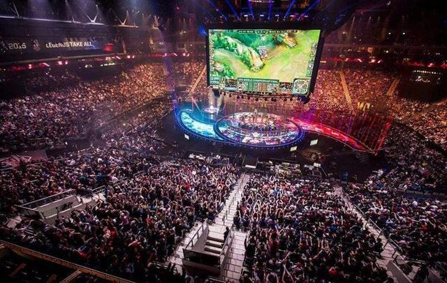 LPL焦点战国产AD选手陷假赛质疑，比赛表现争议引发赛事监管关注